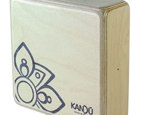 Kandu Clever Shaker هو أول طبلة شاكر على الإطلاق بصوتين مميزين من جانب واحد: جانب يشبه العصا ، والآخر يشبه البونجو (شعار أسود طبيعي)