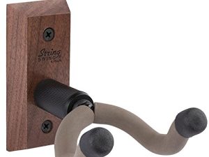 String Swing CC01K-BW شماعات جيتار وحامل دعامة تثبيت على الحائط للجيتار للقيثارات الصوتية والكهربائية الجوز الأسود