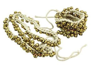 Art Of Creation Ghungroo Kathak Dancing Bells خلخال 25 + 25 Big Bells خلخال آلة موسيقية كلاسيكية Bharatnatayam Kuchchipudi Ghungroo من الهند (50 Bells Gold)
